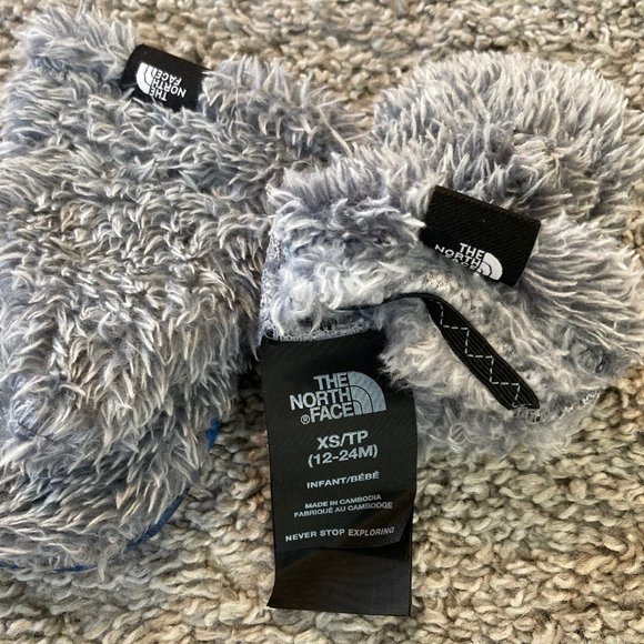 The North Face Infant Mittens (12-24m) - Picture 2 of 5